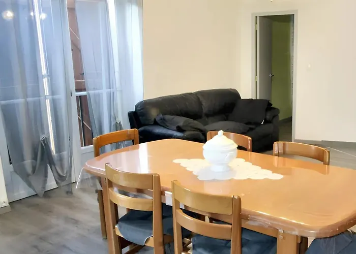 Maison Champetre A Avec Grand Jardin Feriehus *