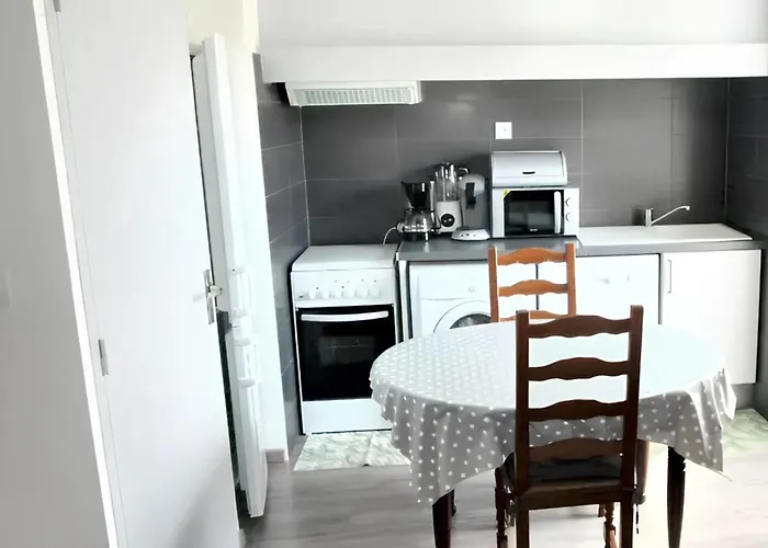 Maison Champetre A Avec Grand Jardin *